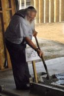 Stanley Sigal lends a hand Stanley Sigal lends a hand